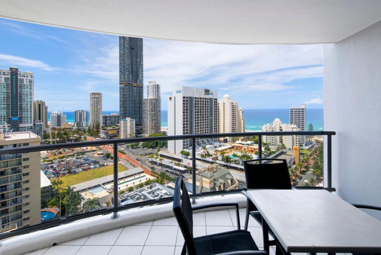 Towers Of Chevron - Private Apartments Gold Coast Exterior photo